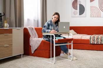 Стол журнальный Марвэл 12.122 белый (Моби) в Нягани - nyagan.mebel-e96.ru